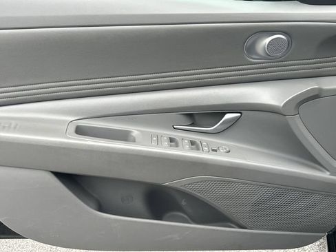 Certified 2023 Hyundai Elantra SEL w/ Convenience Package FWD image 10