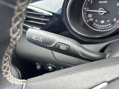 Used 2023 Buick Encore GX Select image 31