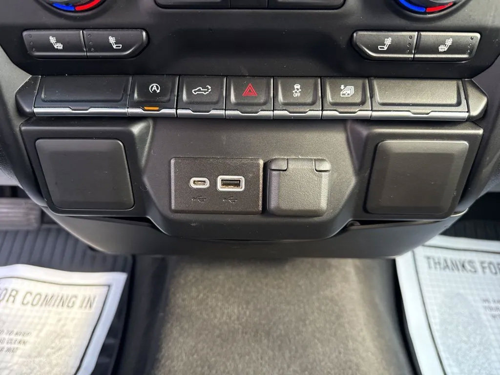 Used 2022 Chevrolet Silverado 1500 LT AWD/4WD image 24
