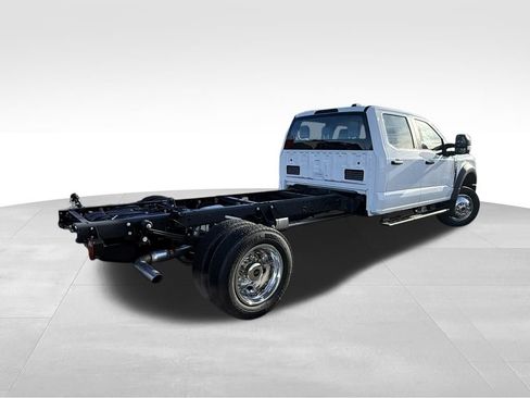 New 2025 Ford F550 4x4 Crew Cab Super Duty image 4