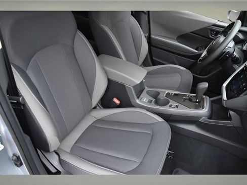 Certified 2025 Subaru Crosstrek 2.0i Premium image 29