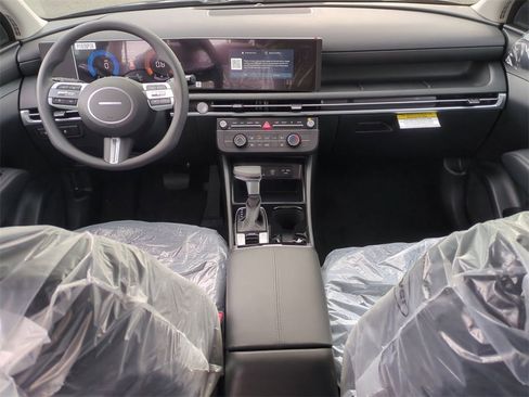 New 2026 Hyundai Tucson SE image 22