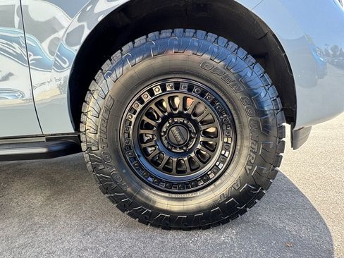 Used 2025 Ford Expedition Max Active RWD image 29