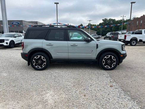 Used 2022 Ford Bronco Sport Outer Banks w/ Tech Package AWD/4WD image 9