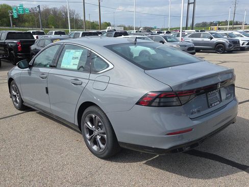 New 2025 Honda Accord EX-L image 3