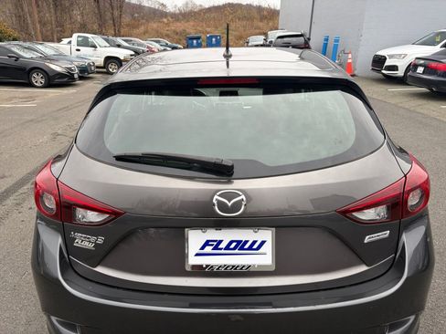Used 2018 MAZDA MAZDA3 Touring image 14