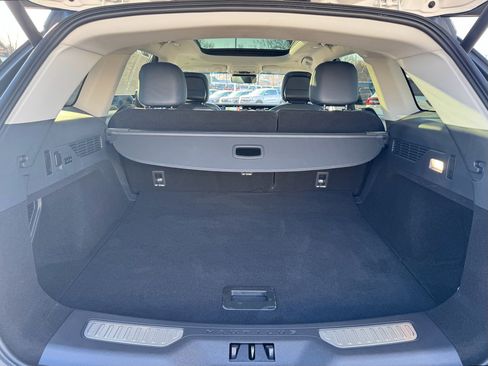 Used 2024 Lincoln Nautilus Reserve w/ Equipment Group 202A image 9