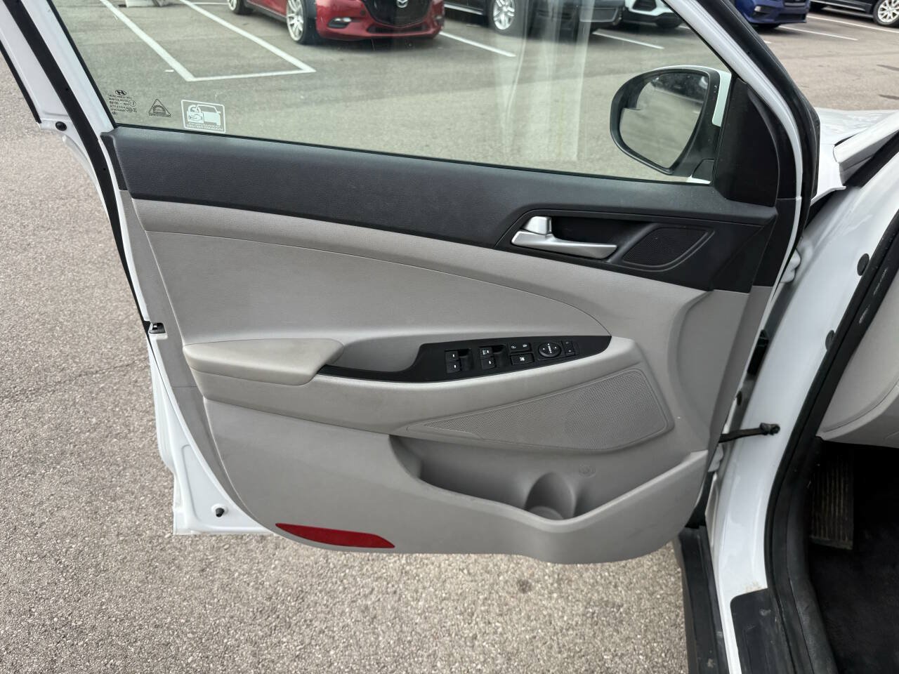 Used 2020 Hyundai Tucson SE w/ Cargo Package AWD/4WD image 18