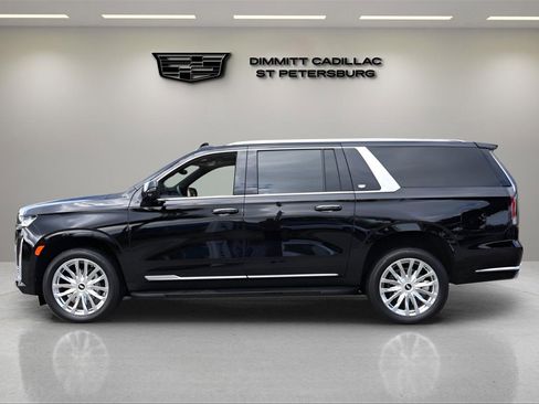 Certified 2024 Cadillac Escalade ESV Premium Luxury image 2