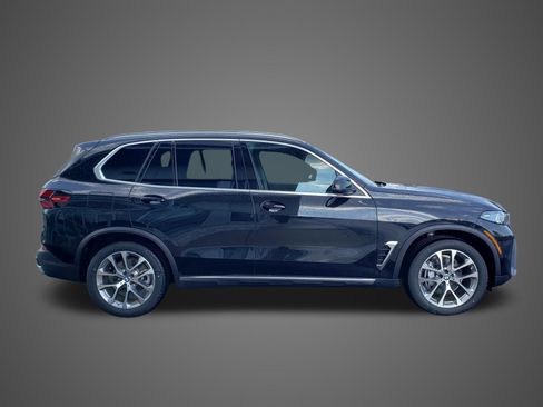 New 2026 BMW X5 xDrive40i AWD/4WD image 5