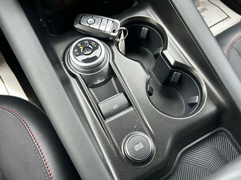 Used 2025 Ford Explorer ST-Line AWD/4WD image 30