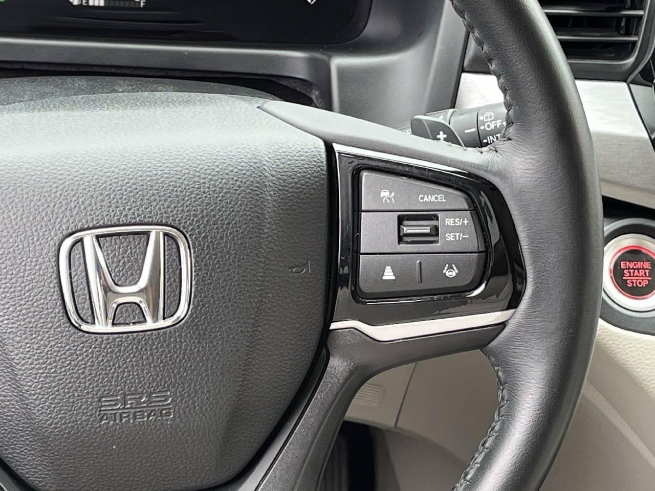 Used 2025 Honda Odyssey EX-L image 14
