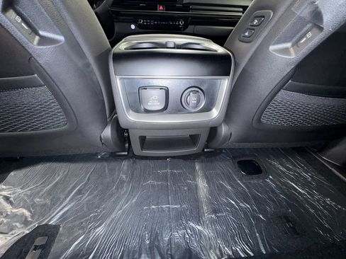 New 2026 Kia Carnival SX Prestige image 29