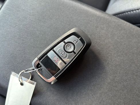 Used 2024 Ford Bronco Big Bend image 23