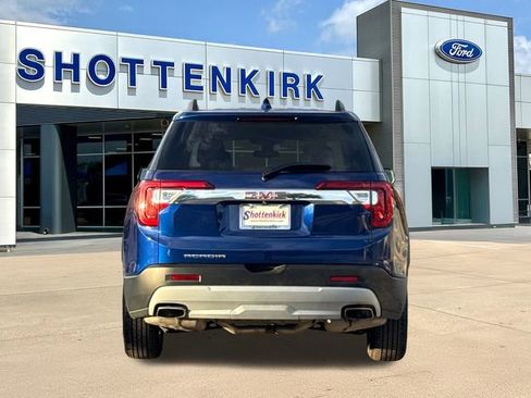 Used 2023 GMC Acadia SLE w/ Driver Convenience Package FWD image 8