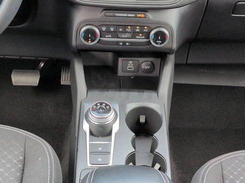 Used 2025 Ford Escape Active FWD image 19