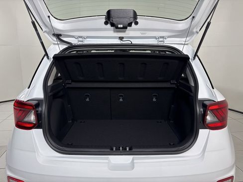 New 2026 Hyundai Venue SEL FWD image 26