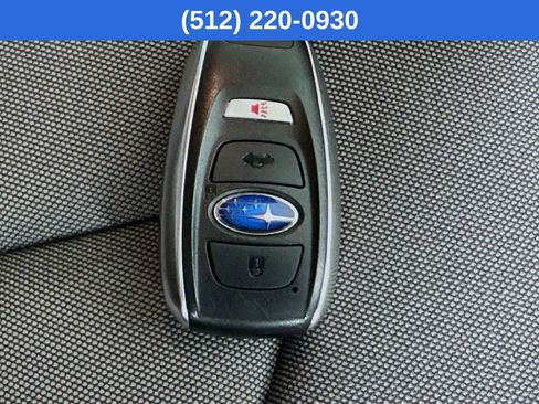 Used 2025 Subaru Crosstrek 2.0i Premium image 35