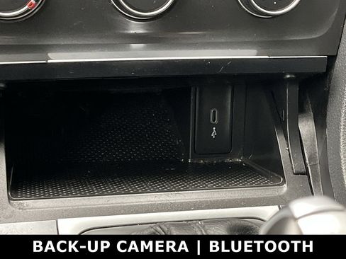 Used 2020 Volkswagen Golf 4-Door image 21