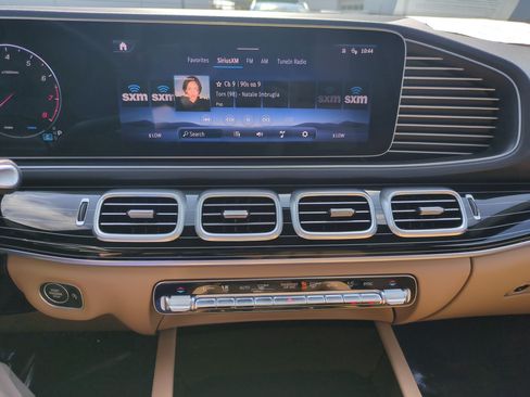 Certified 2026 Mercedes-Benz GLE 450 4MATIC image 22