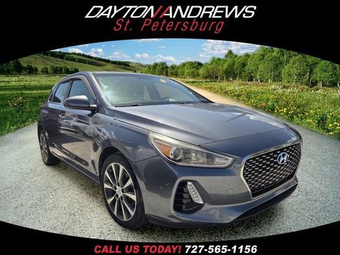 Used 2018 Hyundai Elantra GT FWD image 1