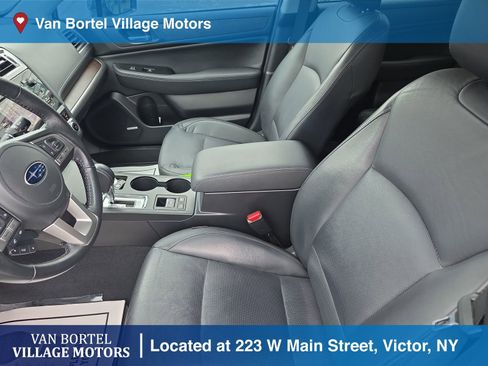 Used 2017 Subaru Outback 2.5i Limited image 10