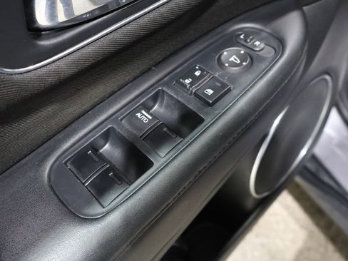 Used 2018 Honda HR-V EX image 14