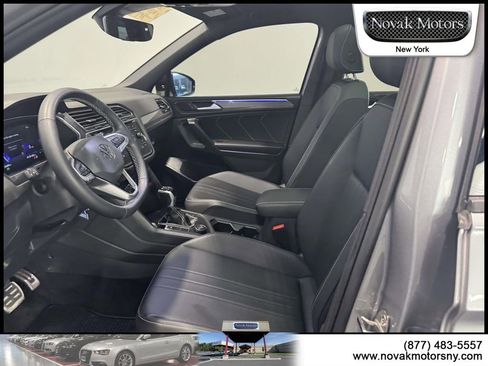 Used 2023 Volkswagen Tiguan SE R-Line AWD/4WD image 12