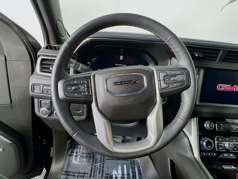 Certified 2023 GMC Yukon XL Denali AWD/4WD image 10