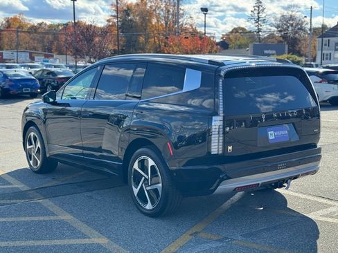 New 2026 Hyundai Ioniq 9 Limited image 3