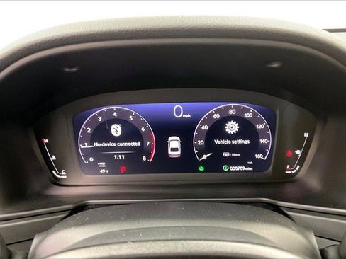 Certified 2025 Honda Accord LX image 24