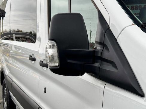 Used 2016 Ford Transit 250 148 Medium Roof RWD image 18