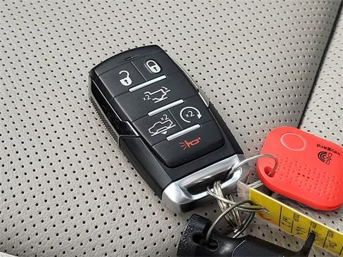 Used 2024 RAM 1500 Limited image 25