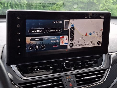 Certified 2023 Nissan Altima 2.5 SR w/ SR Premium Package FWD image 19