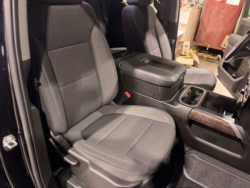 Used 2021 GMC Sierra 1500 Elevation image 28