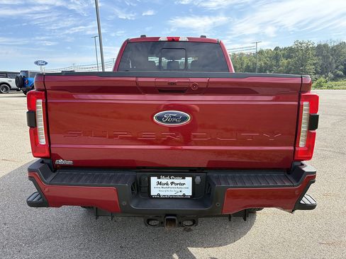 Used 2023 Ford F250 Lariat w/ Sport Appearance Package AWD/4WD image 3