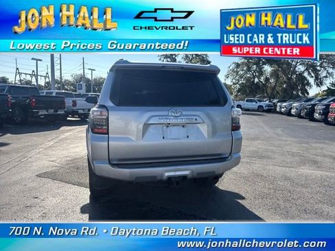 Used 2019 Toyota 4Runner 4WD image 8