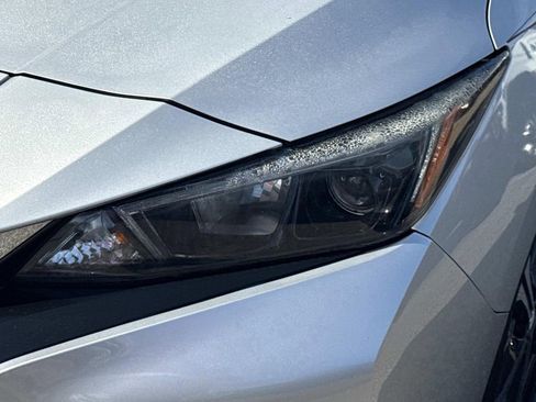 Used 2018 Nissan Leaf SV w/ SV All Weather Package image 10