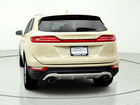 Used 2018 Lincoln MKC Select w/ Select Plus Package AWD/4WD image 6