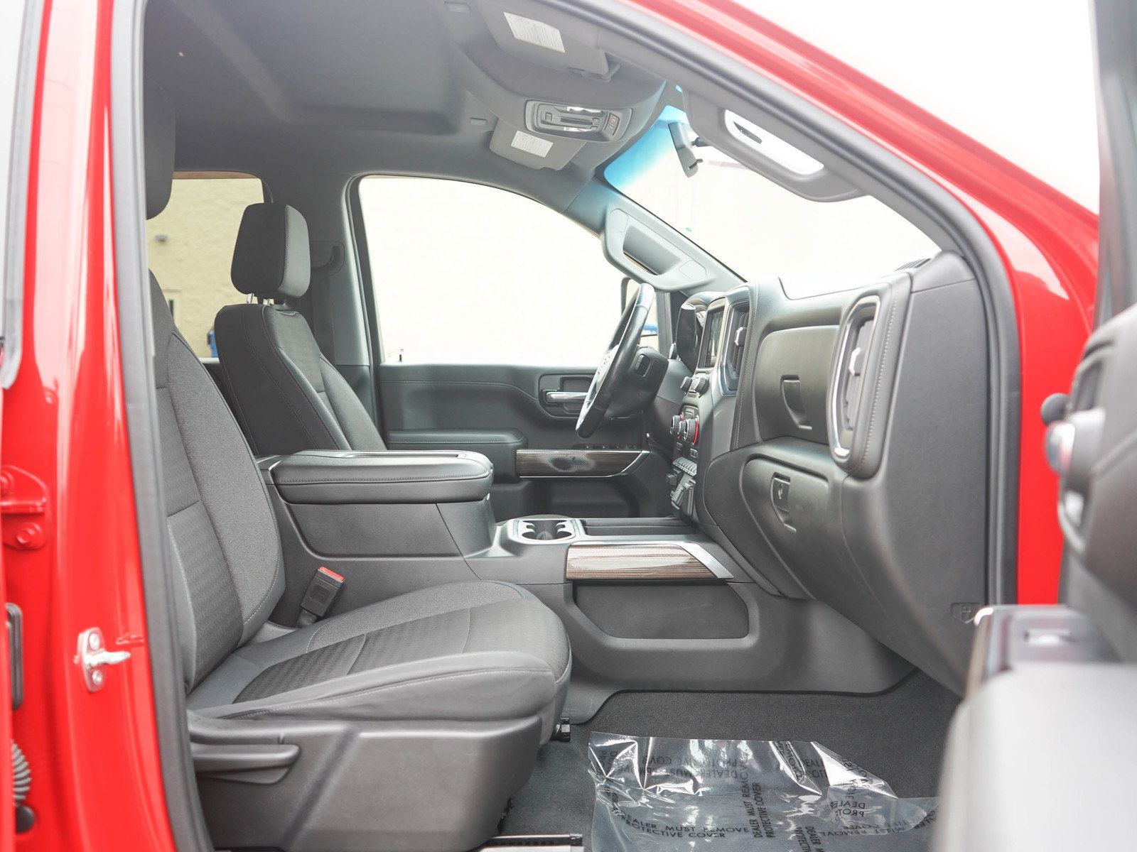 Used 2020 Chevrolet Silverado 2500 LT w/ Convenience Package AWD/4WD image 11