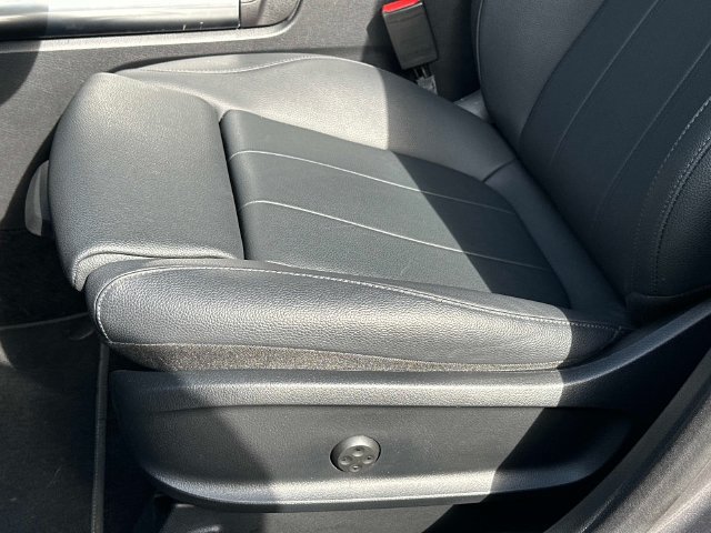 Certified 2026 Mercedes-Benz GLA 250 4MATIC image 17