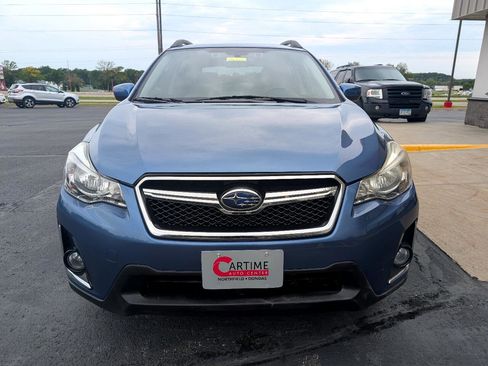Used 2017 Subaru Crosstrek 2.0i Premium image 3