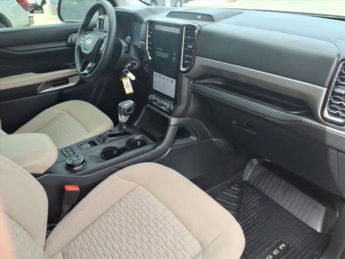 Certified 2024 Ford Ranger XLT image 10