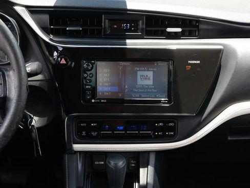 Used 2017 Toyota Corolla iM FWD image 38