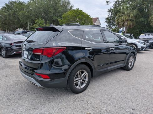 Used 2018 Hyundai Santa Fe Sport w/ 2.4L Value Package 02 FWD image 4
