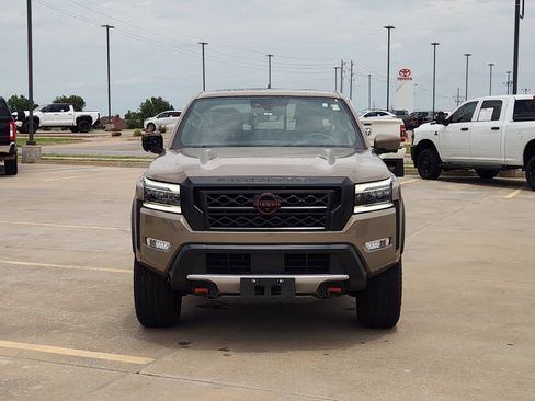 Used 2023 Nissan Frontier PRO-4X w/ Pro-4X Premium Package AWD/4WD image 6