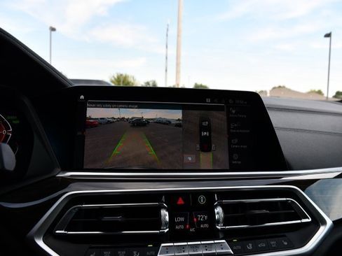 Used 2021 BMW X5 xDrive40i w/ Executive Package 2 image 14