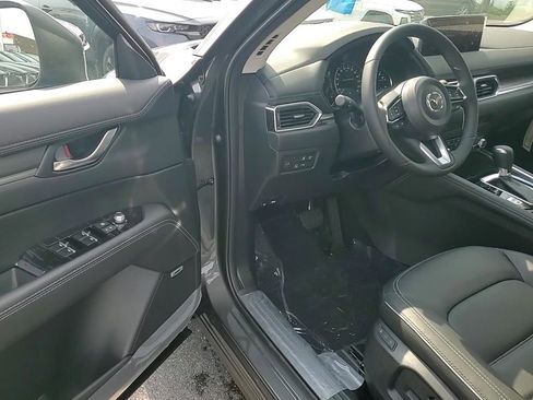New 2025 MAZDA CX-5 AWD 2.5 S w/ Premium Plus Pkg image 11