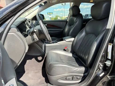Used 2017 INFINITI QX50 AWD w/ Technology Package image 18
