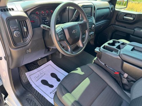 Used 2023 Chevrolet Silverado 1500 Custom w/ Rally Edition RWD image 31